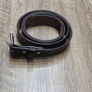 C.C. Filson Co. Genuine Bridle USA Leather Men's Pre-owned Belt Size 46 Brown.